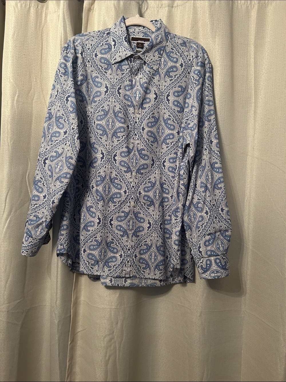 Michael Kors Men’s Blue Paisley Button-Down Shirt XL